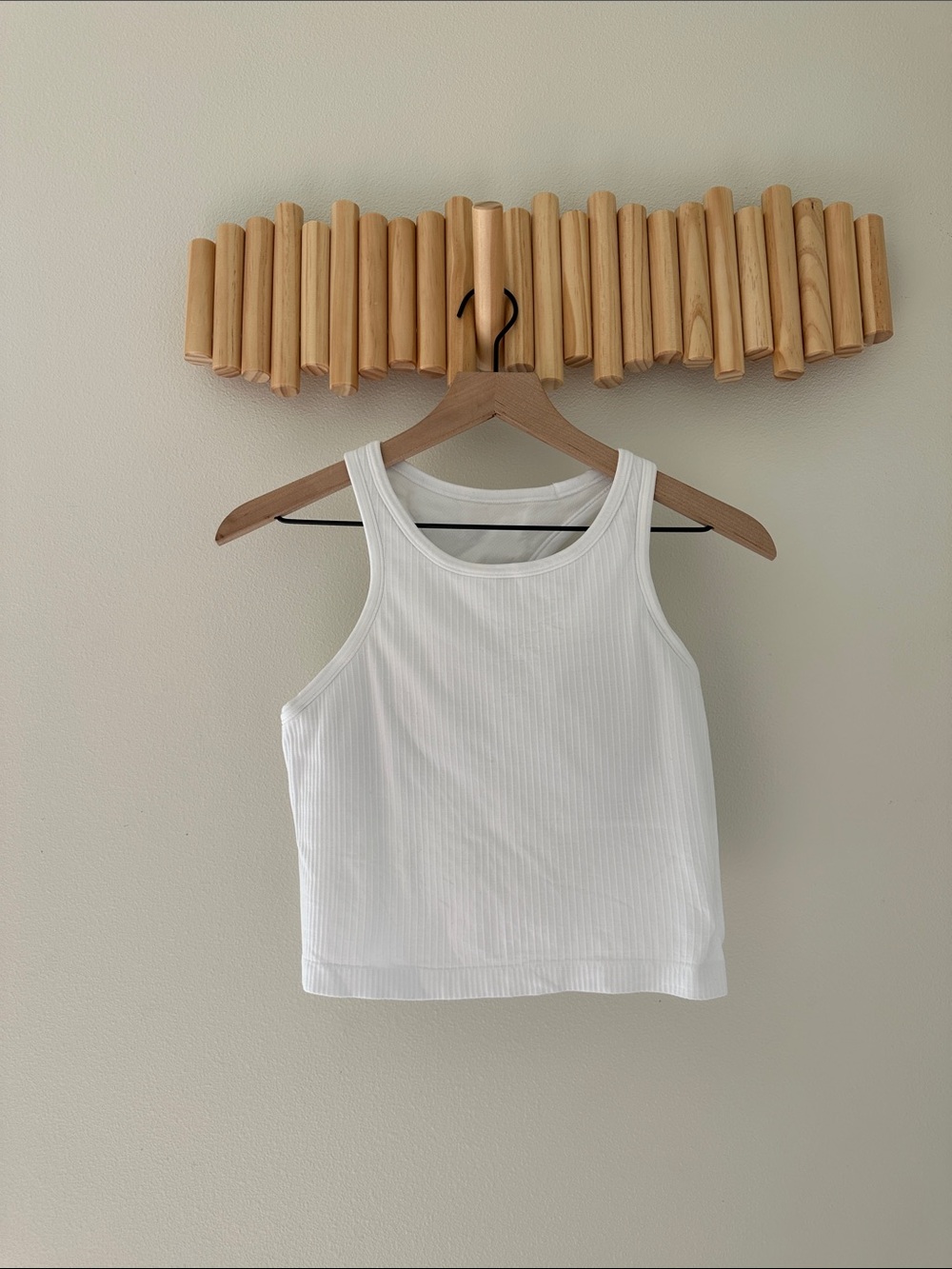 Lululemon White Ribbed Tank Top - Women's Classic Crop